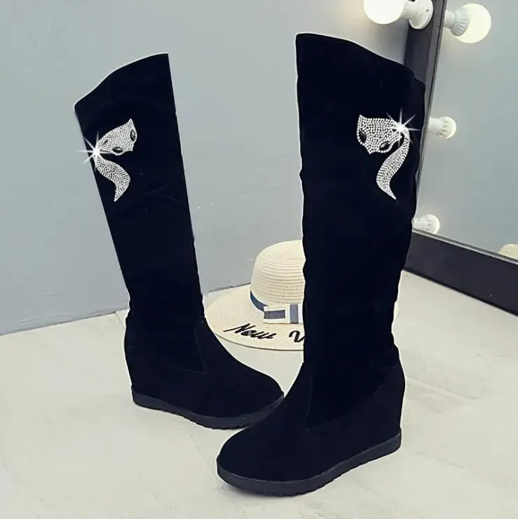 Travel Pointed Boots