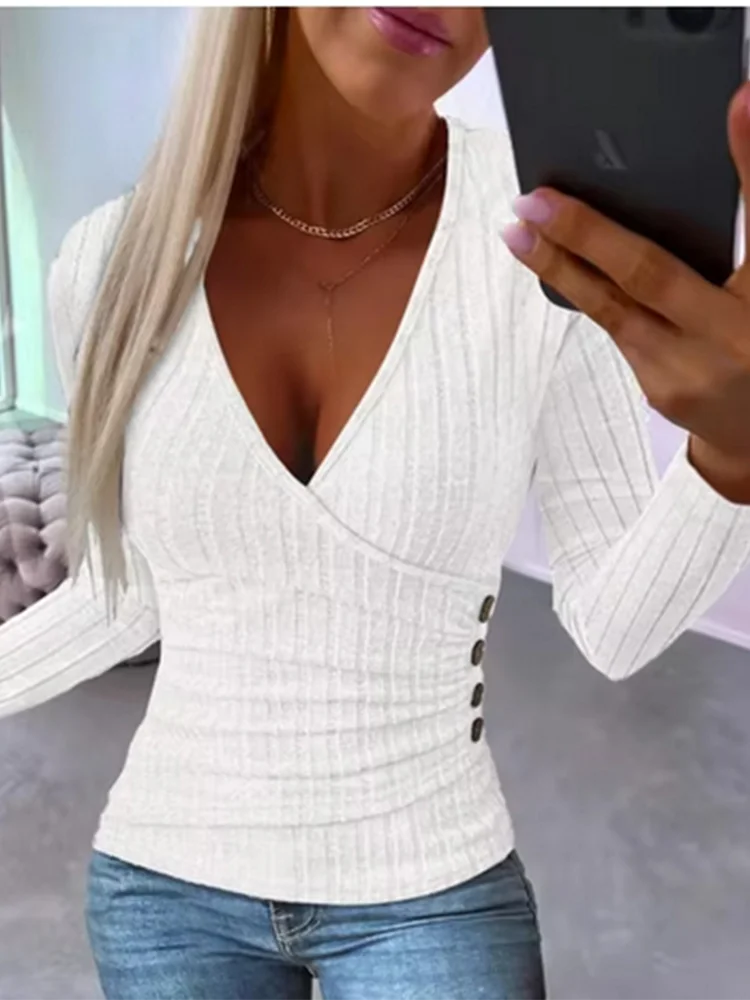 Simple Buttoned Shirt