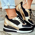 Light Simple Sneakers