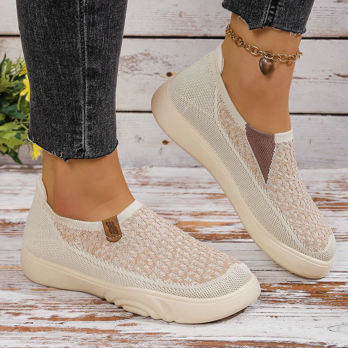 Sunny Walking Sneakers