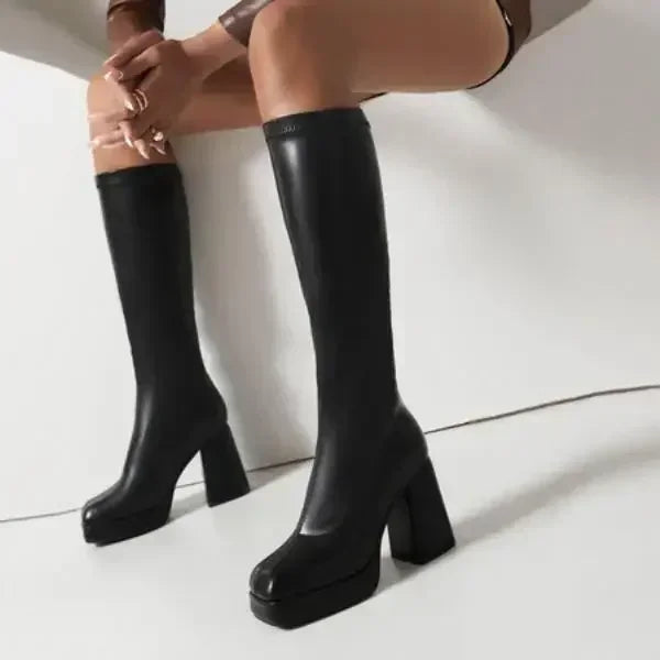 Simple Faux-Suede Boots