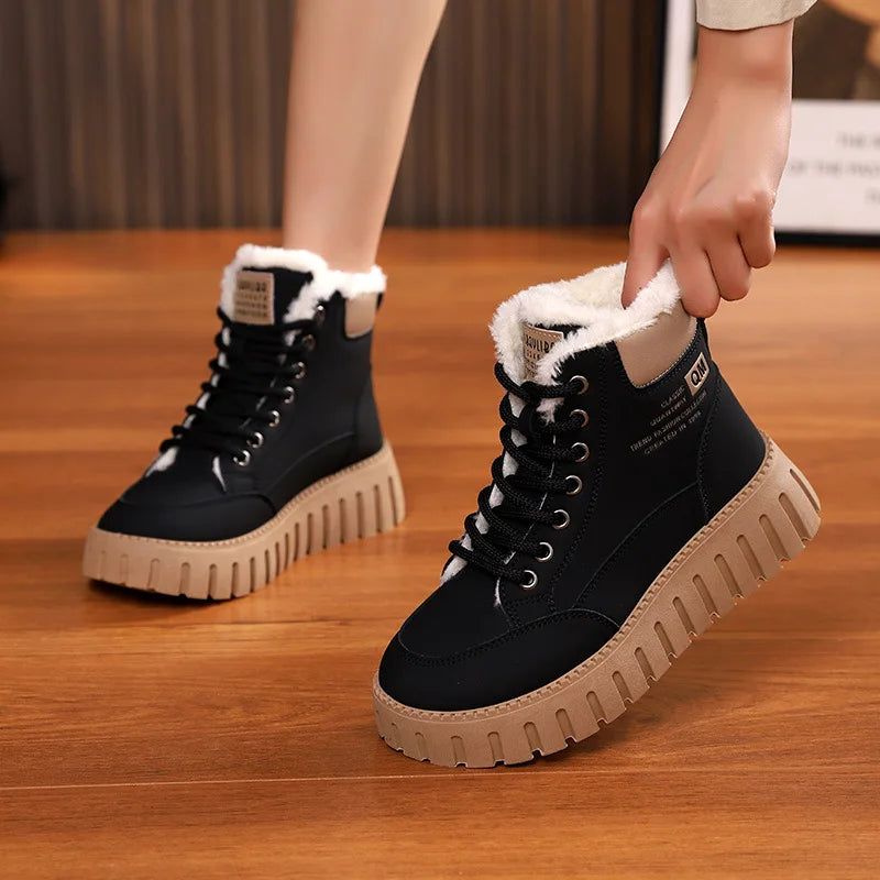 Easy Suede Boots