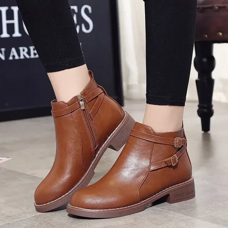 Relaxed Everyday Boots