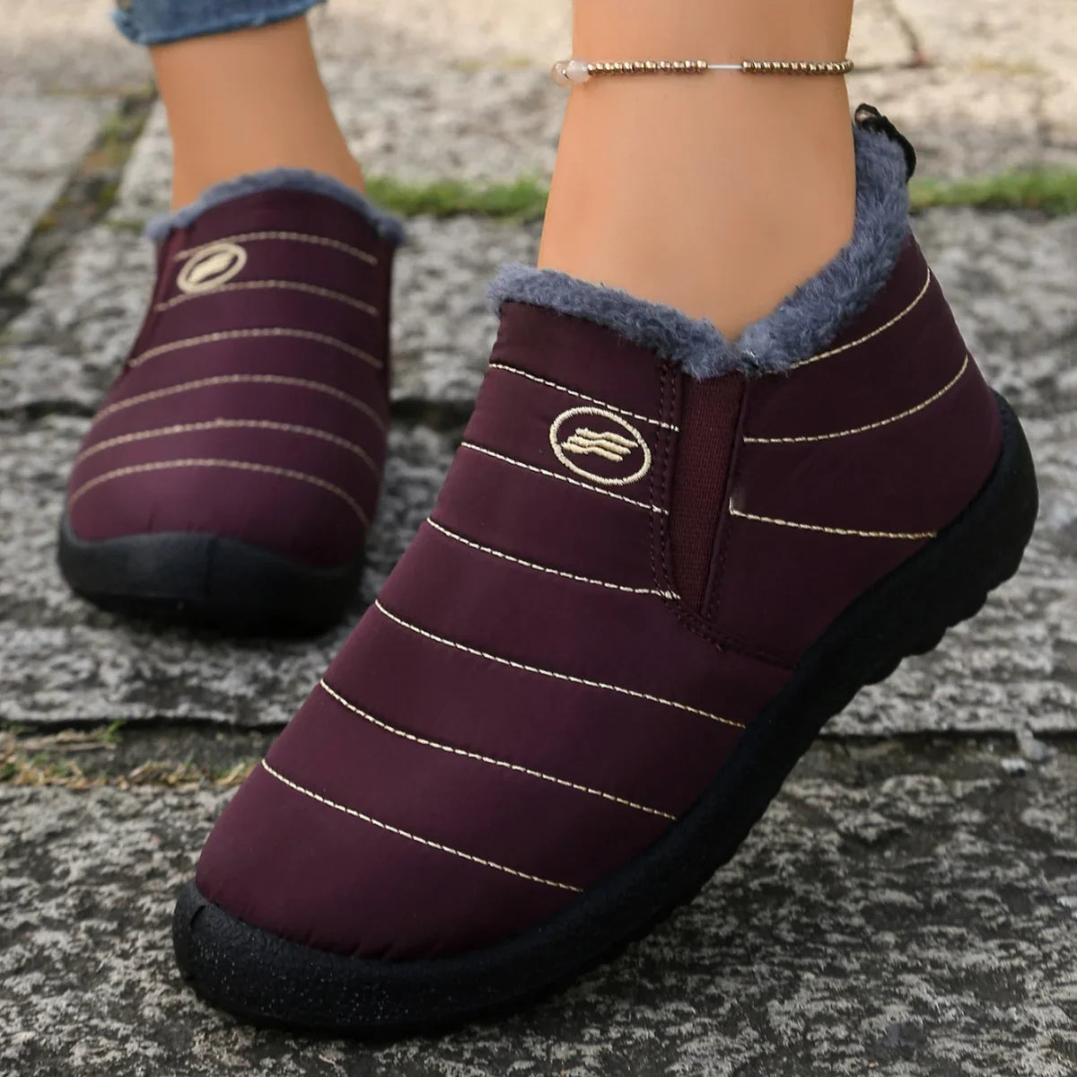 Relaxed Pointed Boots