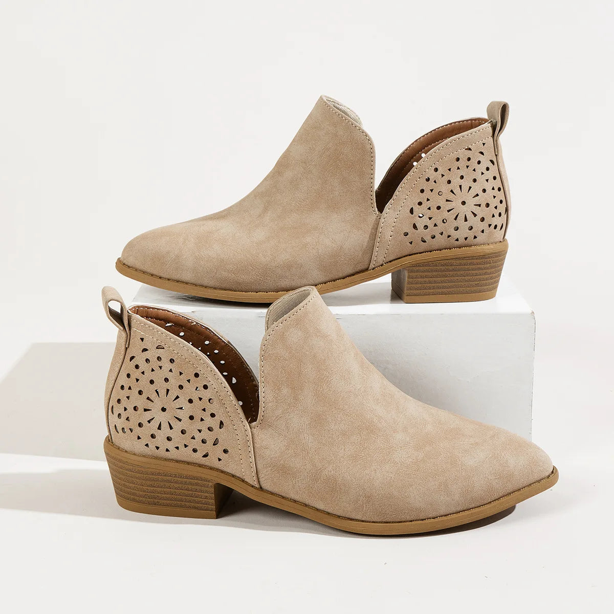 Minimal Everyday Boots
