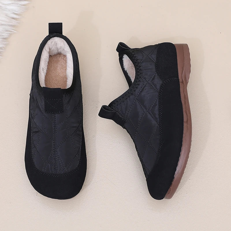 Relaxed Chelsea Boots