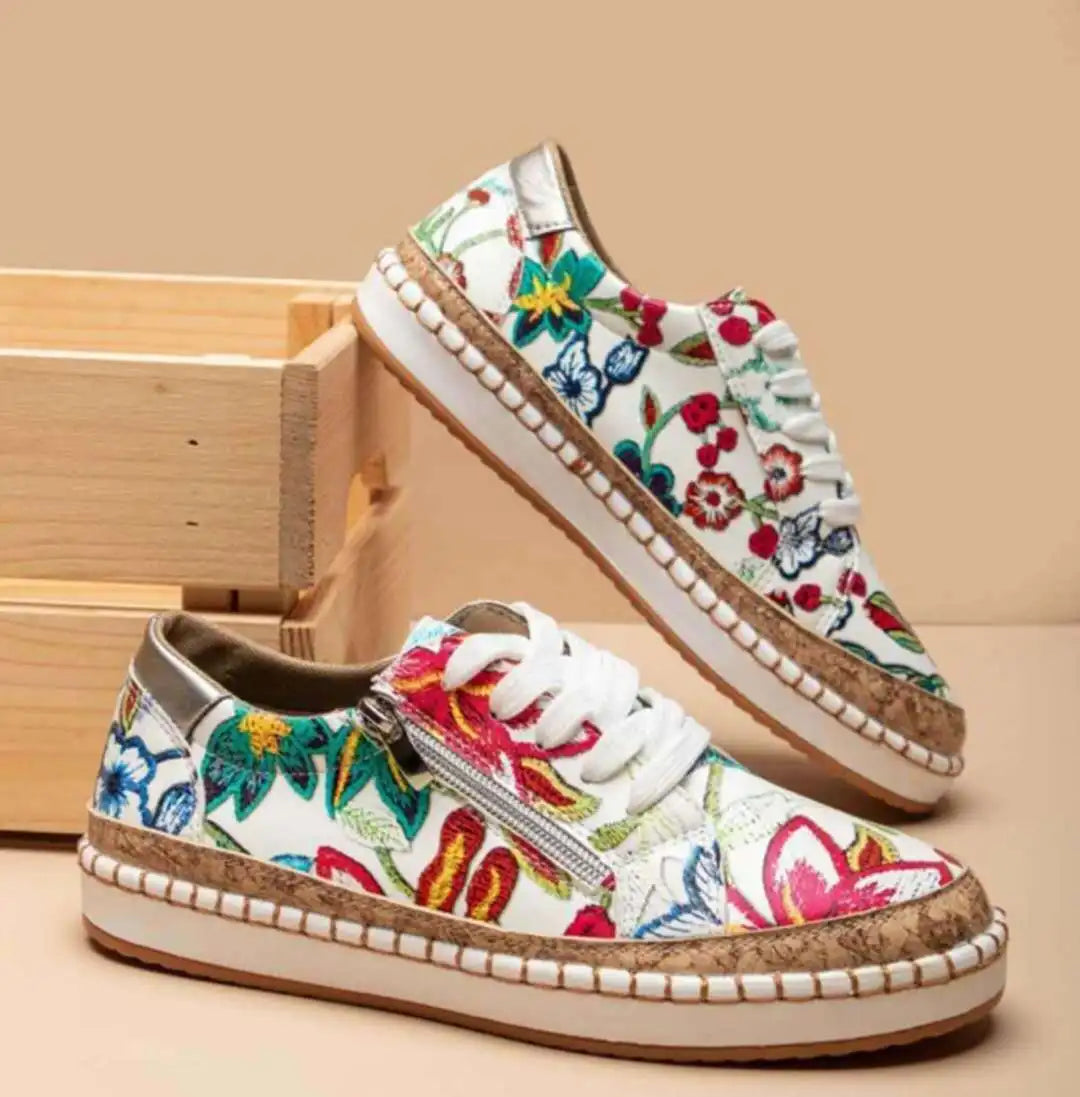 Easy White Sneakers