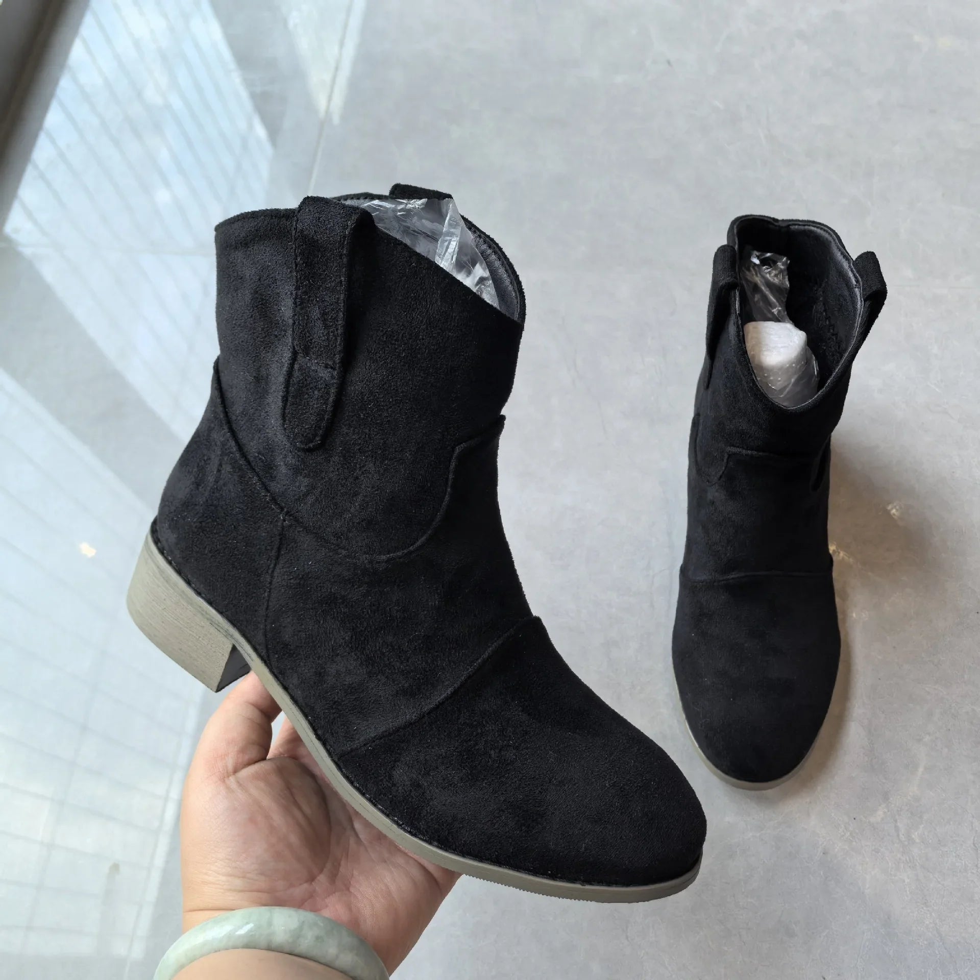 Easy Classic Boots