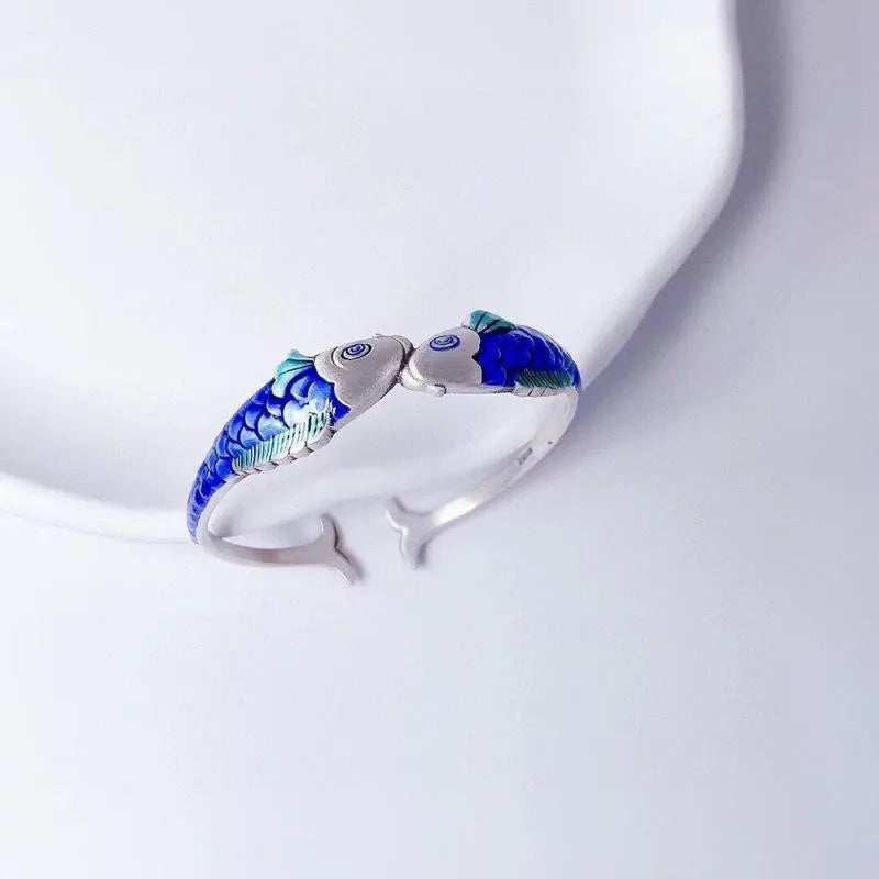 Light Dainty Jewelry