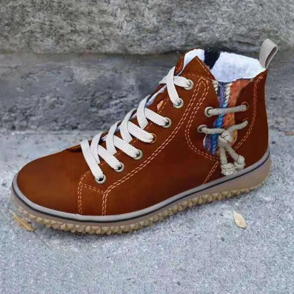 Minimal Everyday Boots