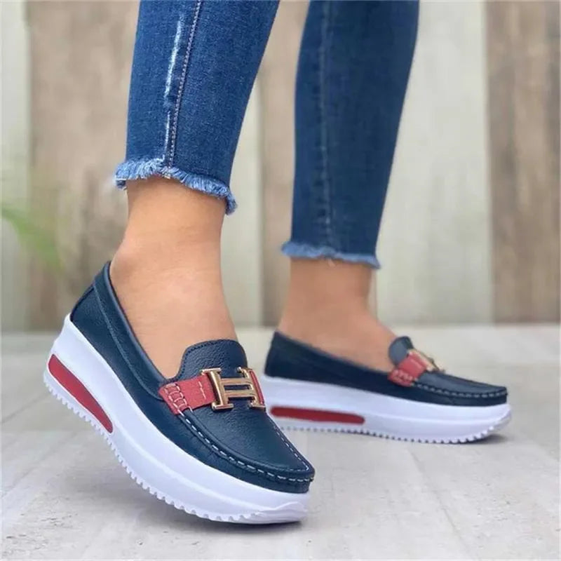 Timeless Clean Sneakers