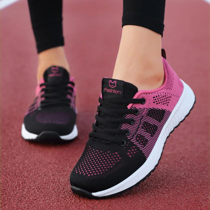 Easy Sporty Sneakers