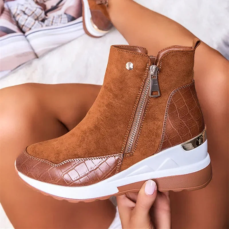 Easy Lug-Sole Boots