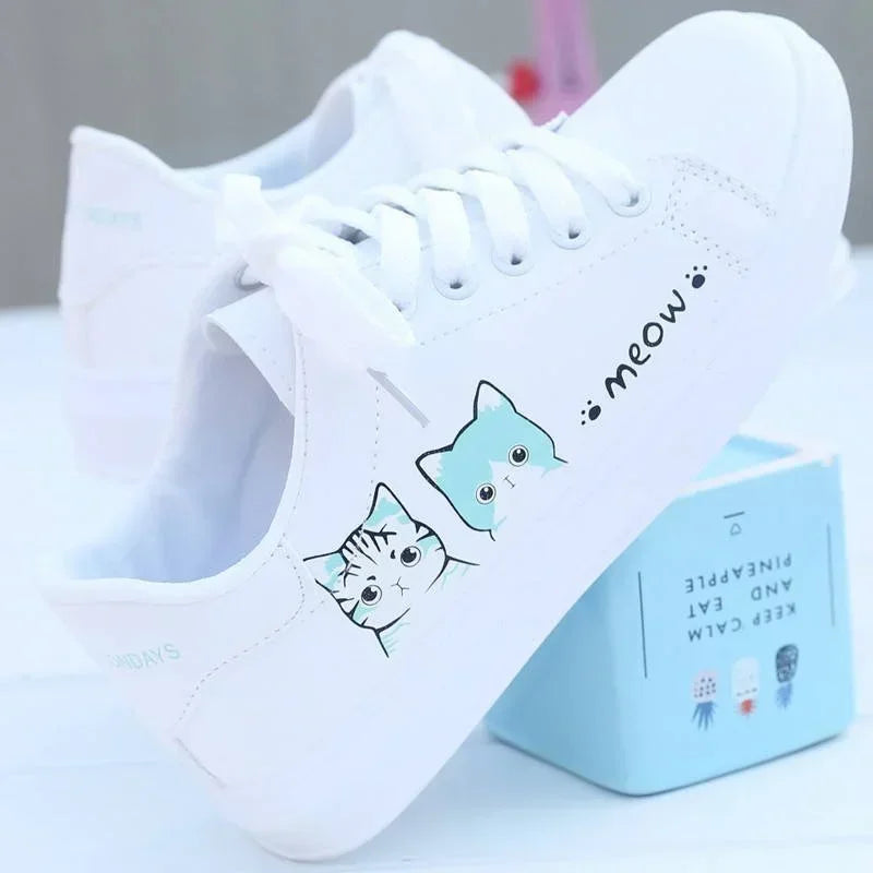 Weekend Easy Sneakers