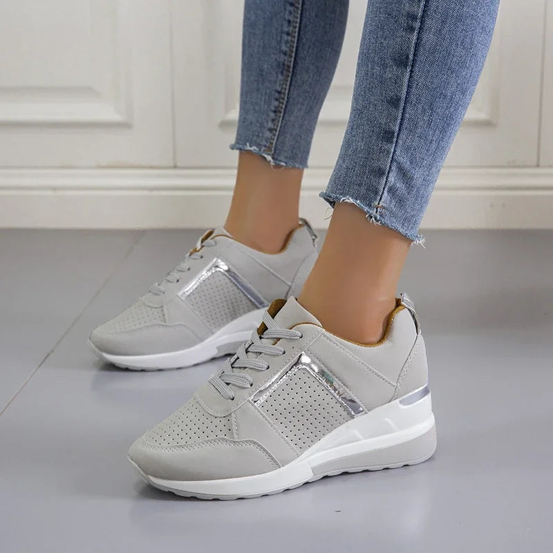 Soft Classic Sneakers