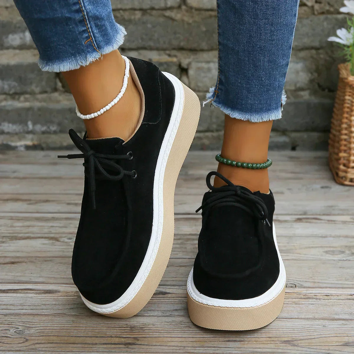 Minimal Classic Sneakers