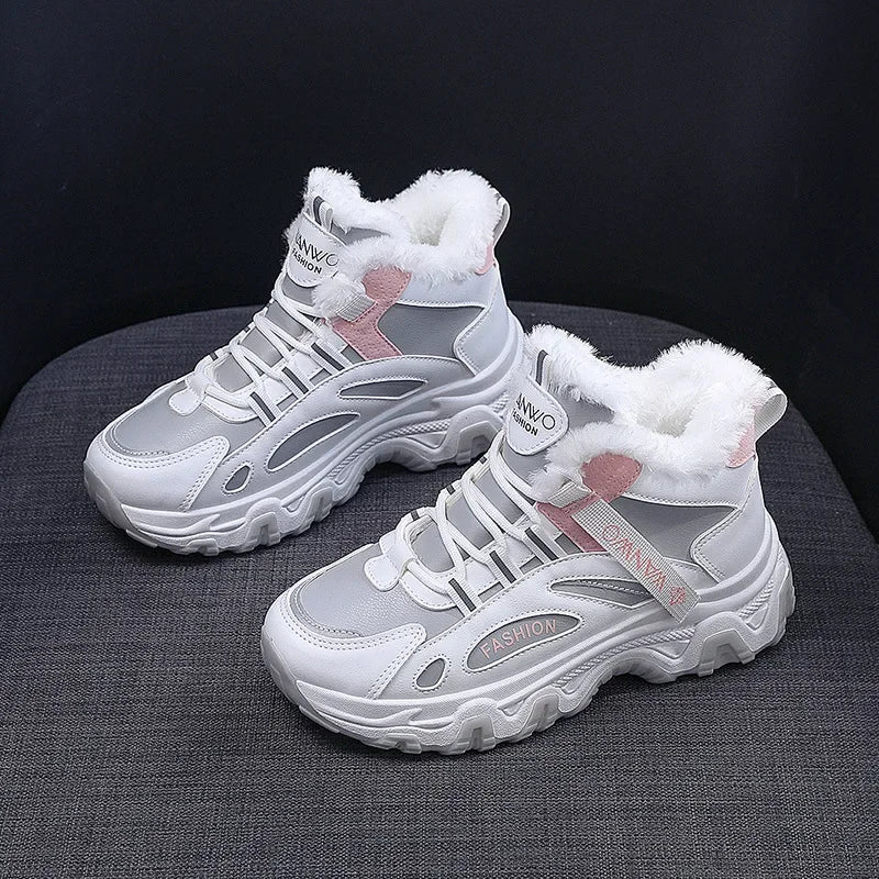 Weekend Classic Sneakers