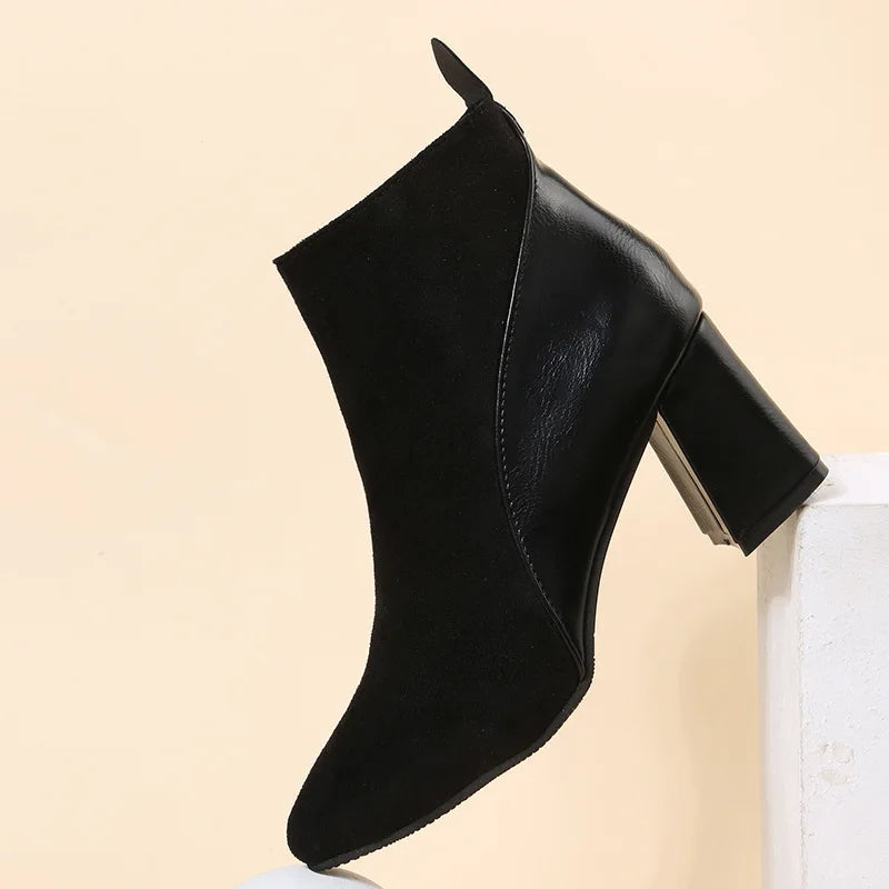 Daily Chelsea Boots