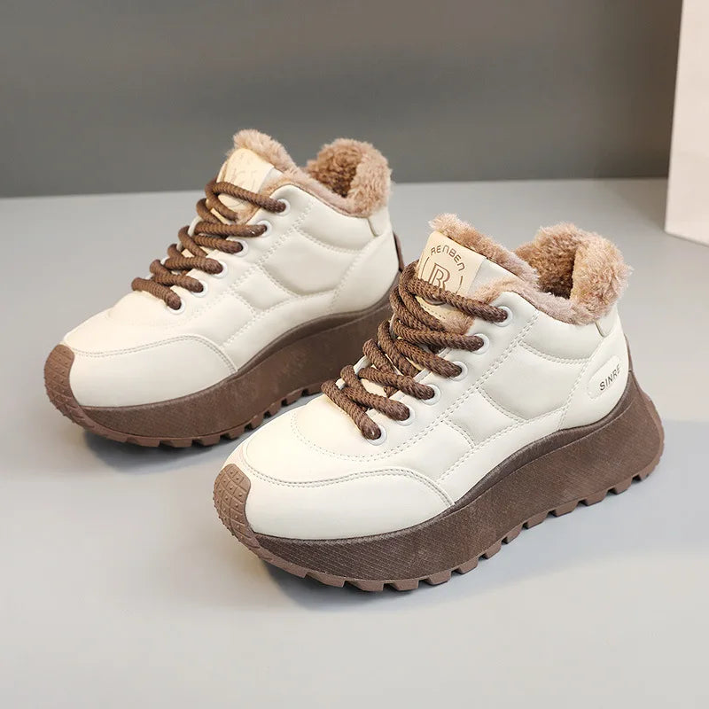 Simple Lug-Sole Boots