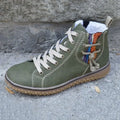 Minimal Everyday Boots