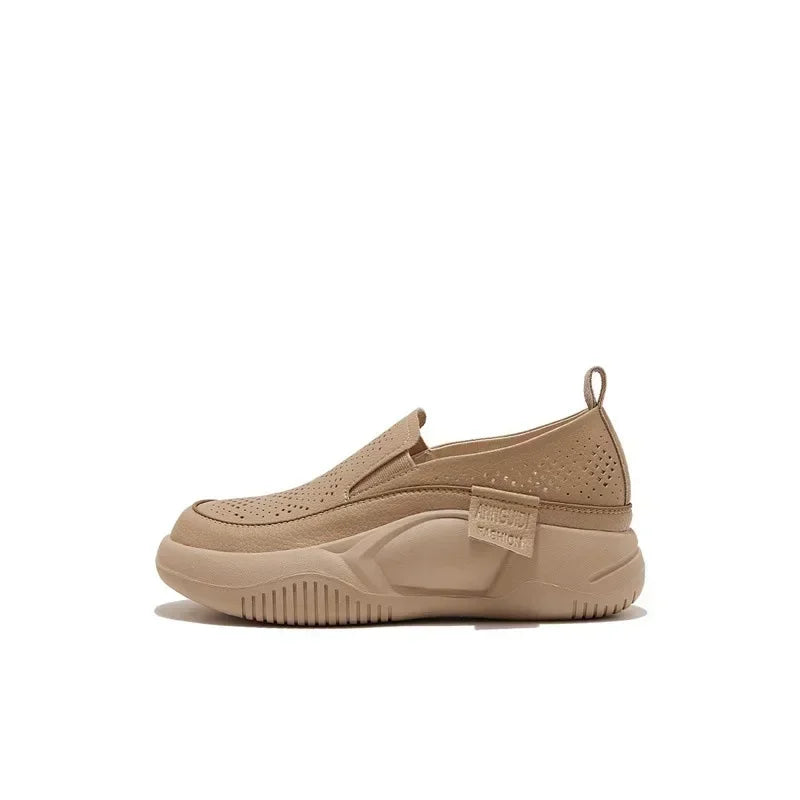 Vacation Daily Sneakers