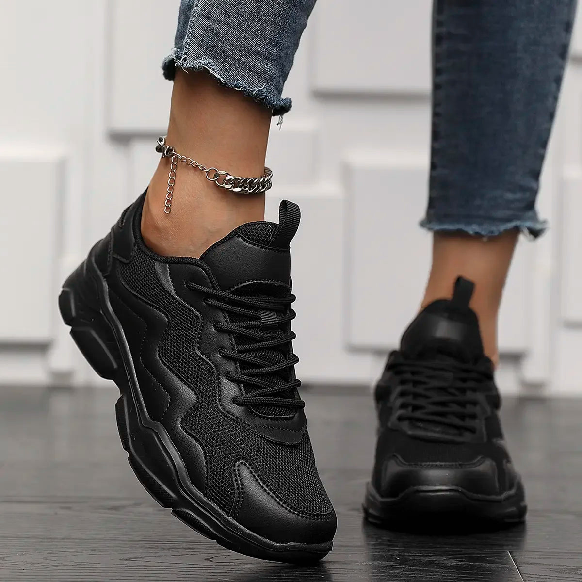 Sunny Low-Top Sneakers