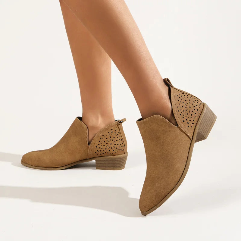 Minimal Everyday Boots