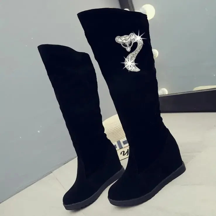 Travel Pointed Boots