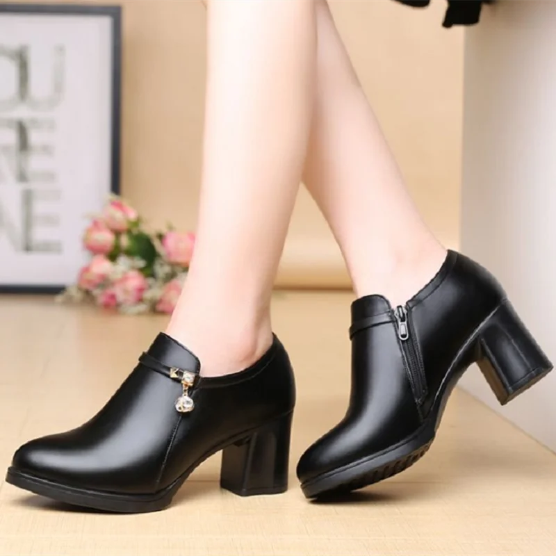 Vacation Pointed Boots