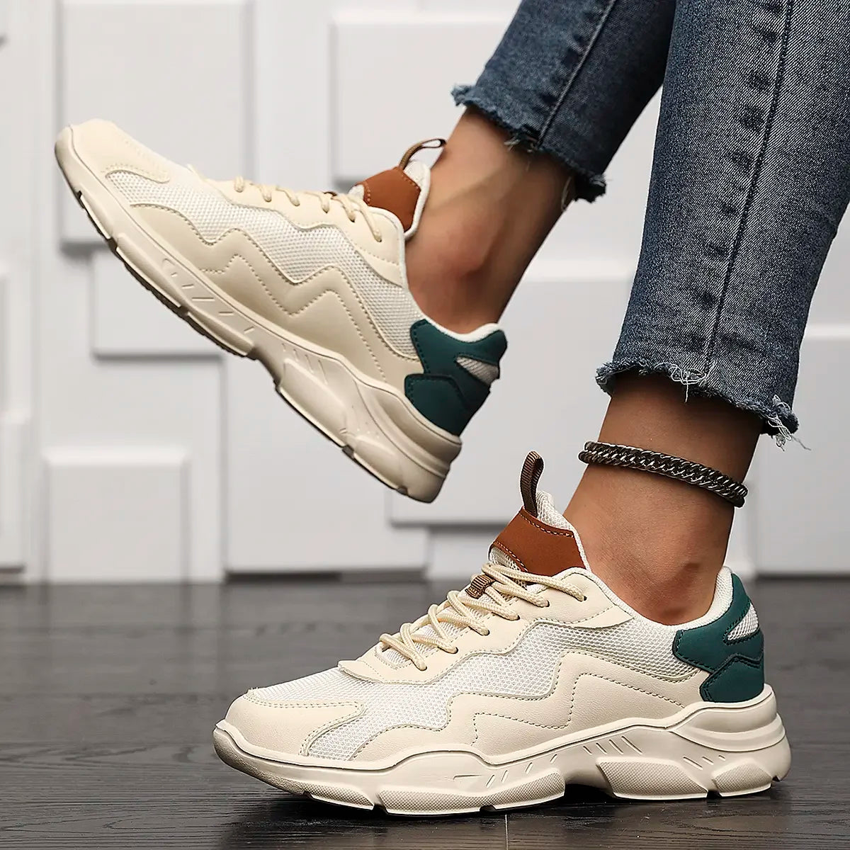 Sunny Low-Top Sneakers