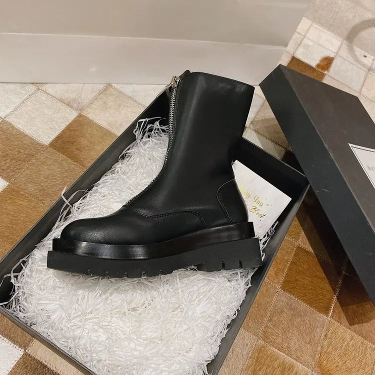 Fresh Chelsea Boots
