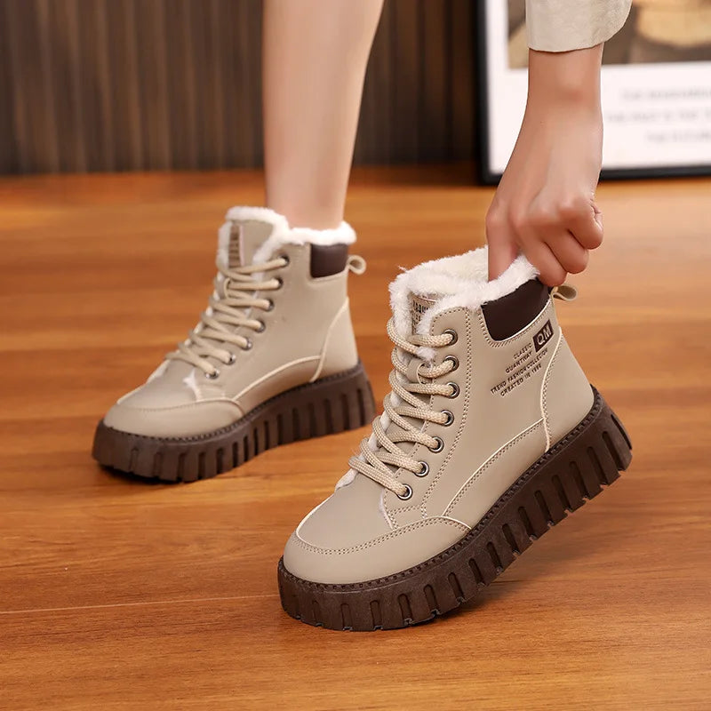 Easy Suede Boots