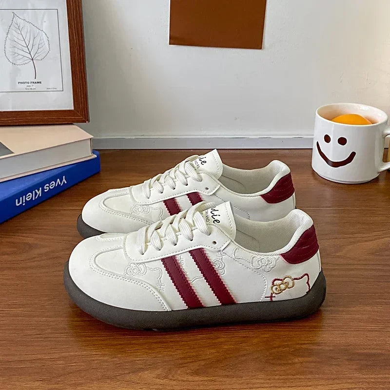 Resort Flexible Sneakers