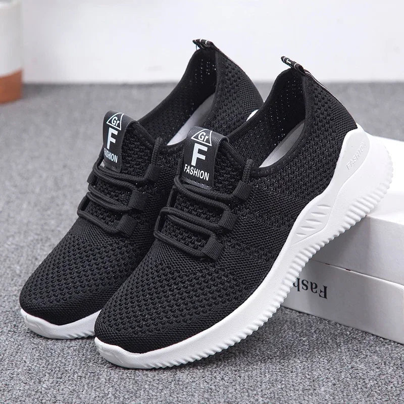 Coastal Easy Sneakers