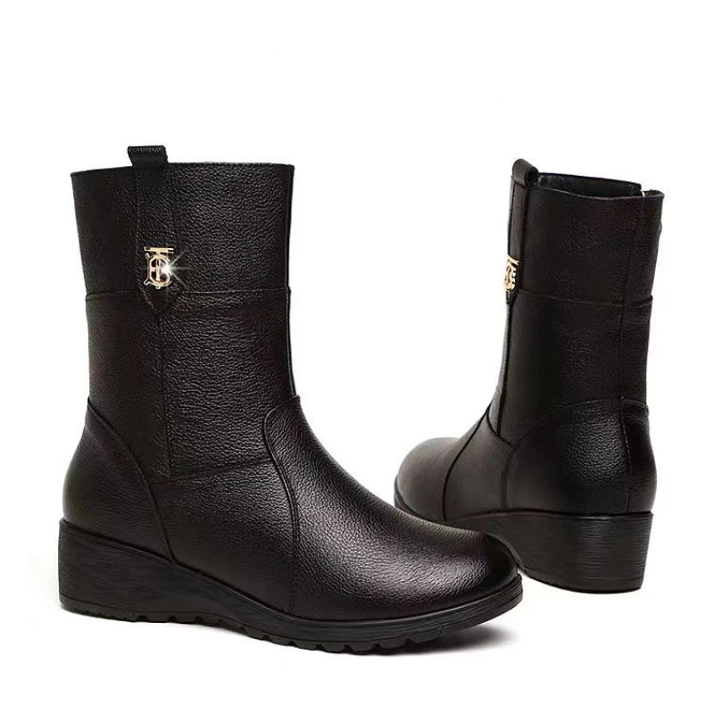 Comfortable Textured Boots