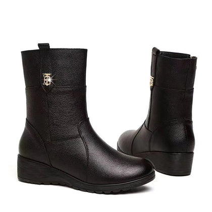 Comfortable Textured Boots