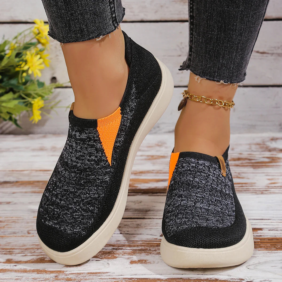 Sunny Walking Sneakers
