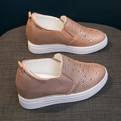Natural Flexible Sneakers