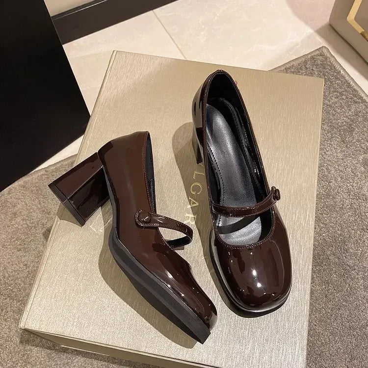 Airy Lightweight Shoes