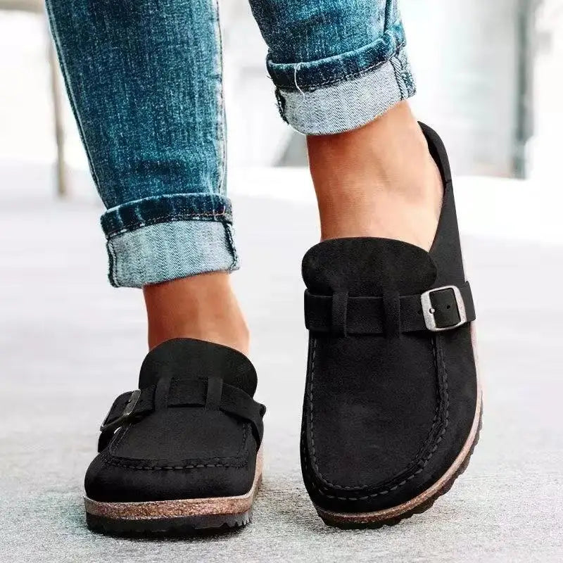 Relaxed Classic Sandals