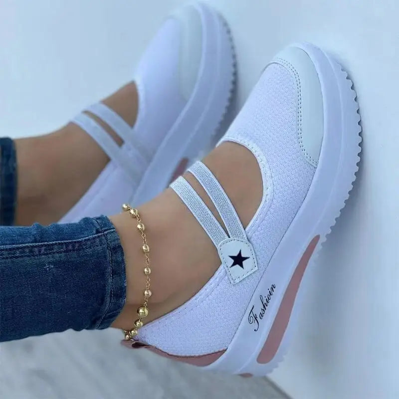 Casual Clean Sneakers