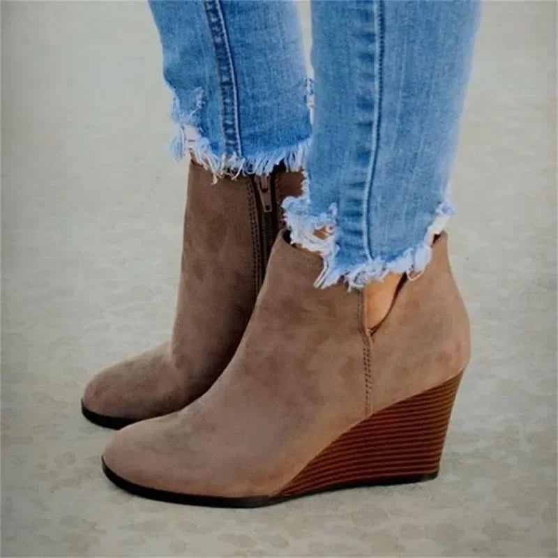 Natural Heeled Boots