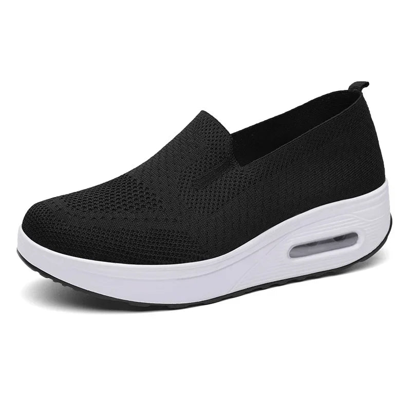 Simple Daily Sneakers