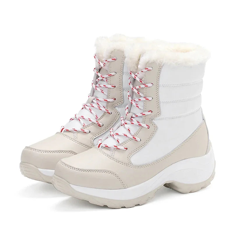 Relaxed Heeled Boots