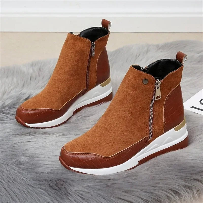 Airy Chelsea Boots