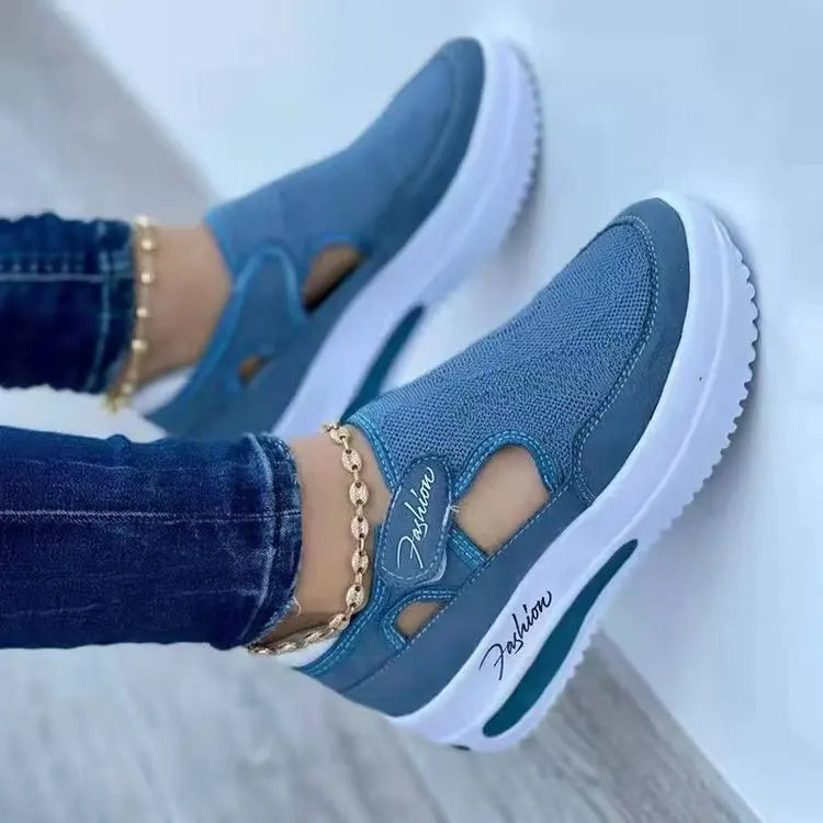 Casual Clean Sneakers