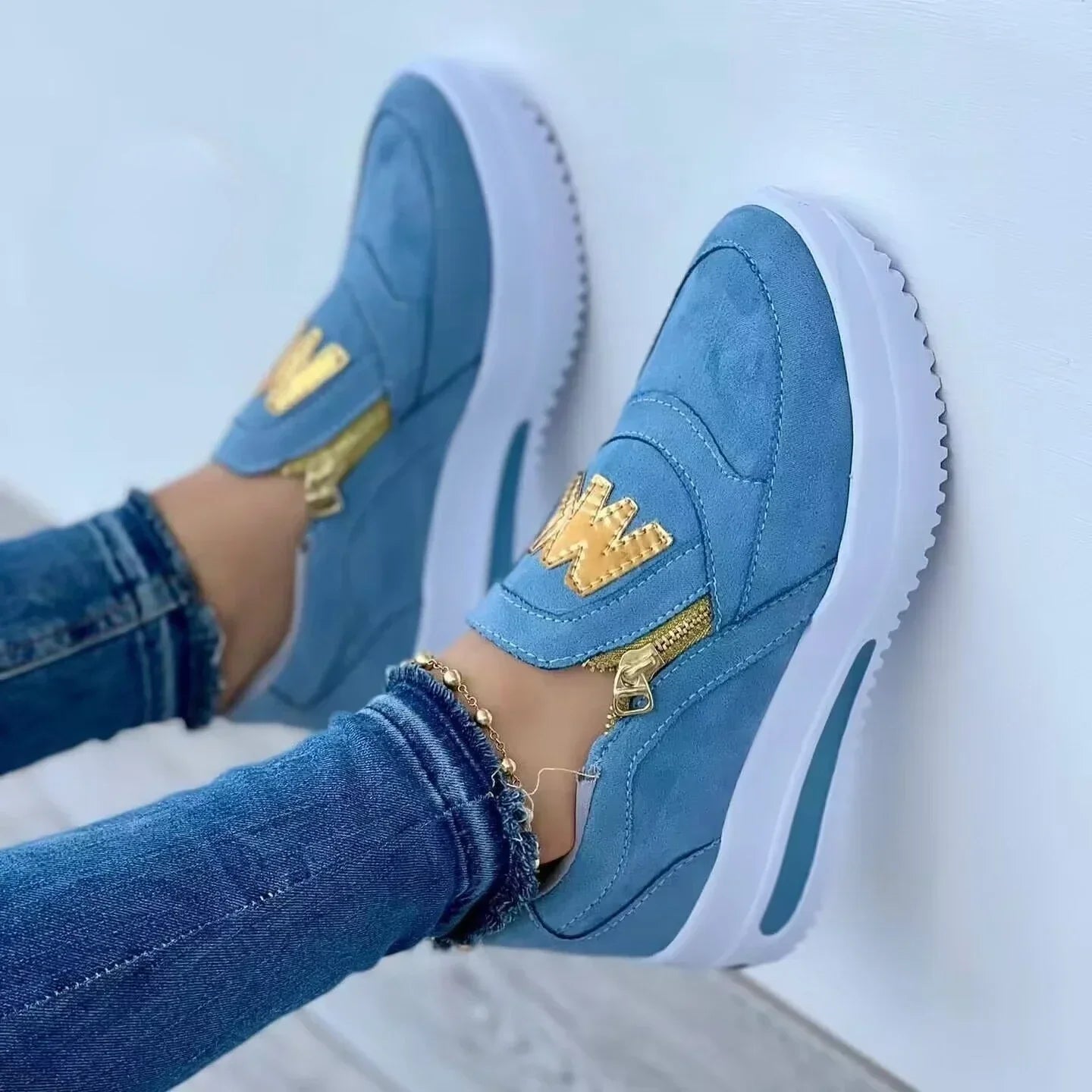 Breezy Lightweight Sneakers