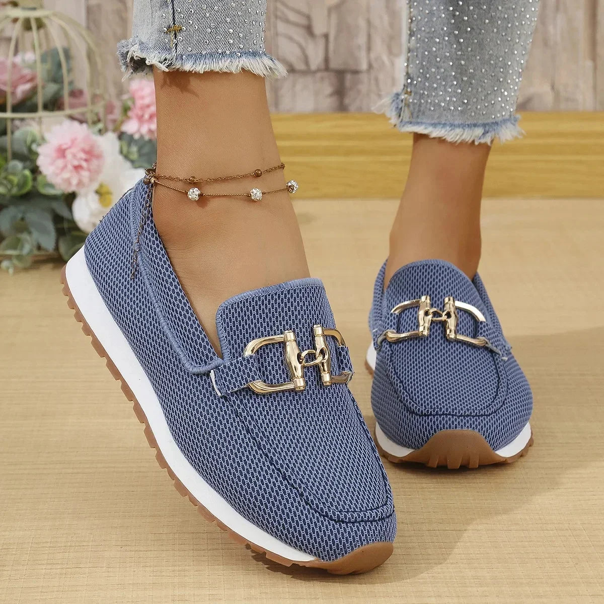 Simple Comfort Sneakers
