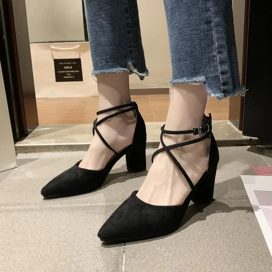 Airy Flat Shoes