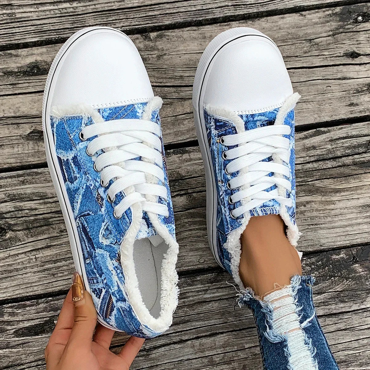 Simple Casual Sneakers